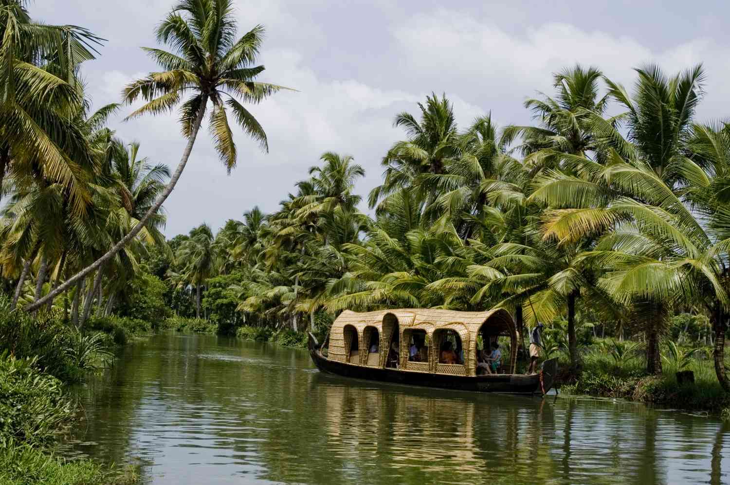 8 Days Exclusive Kerala Tour Packages
