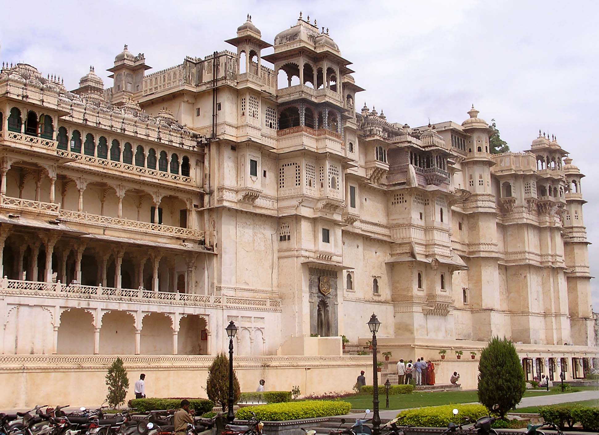 Udaipur chittorgarh Tour
