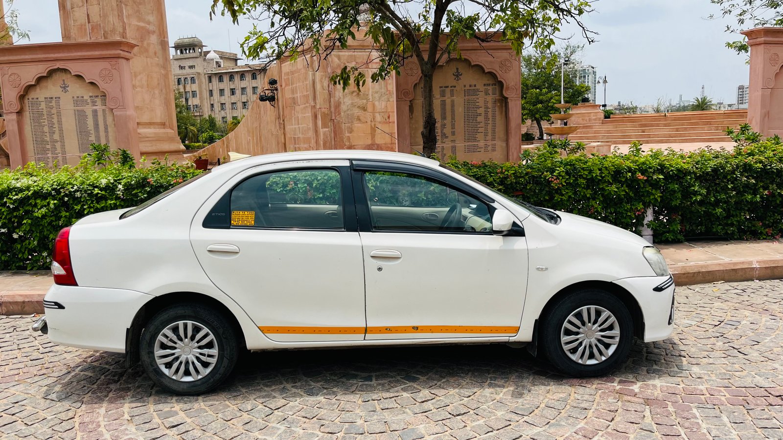 Hire Toyota Etios in Jaipur