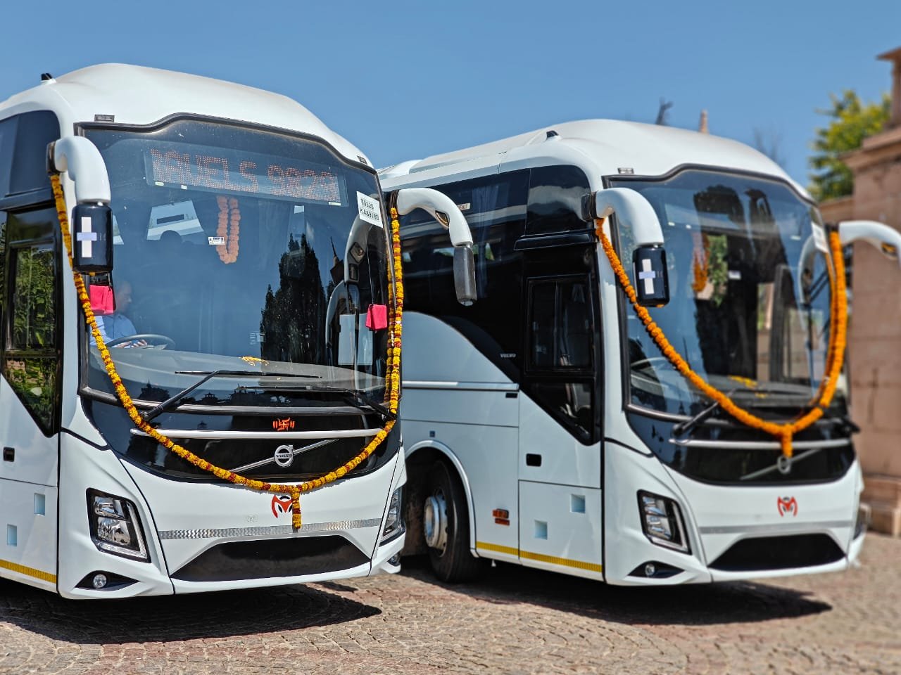 Hire 40 Seater Bus in Jaipur
