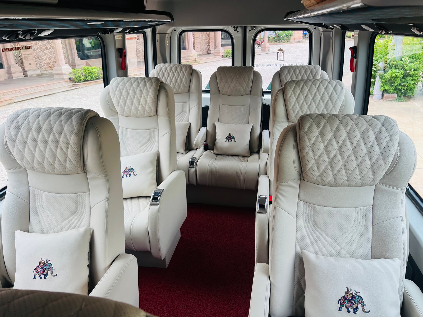 Urbania (Luxury Van)