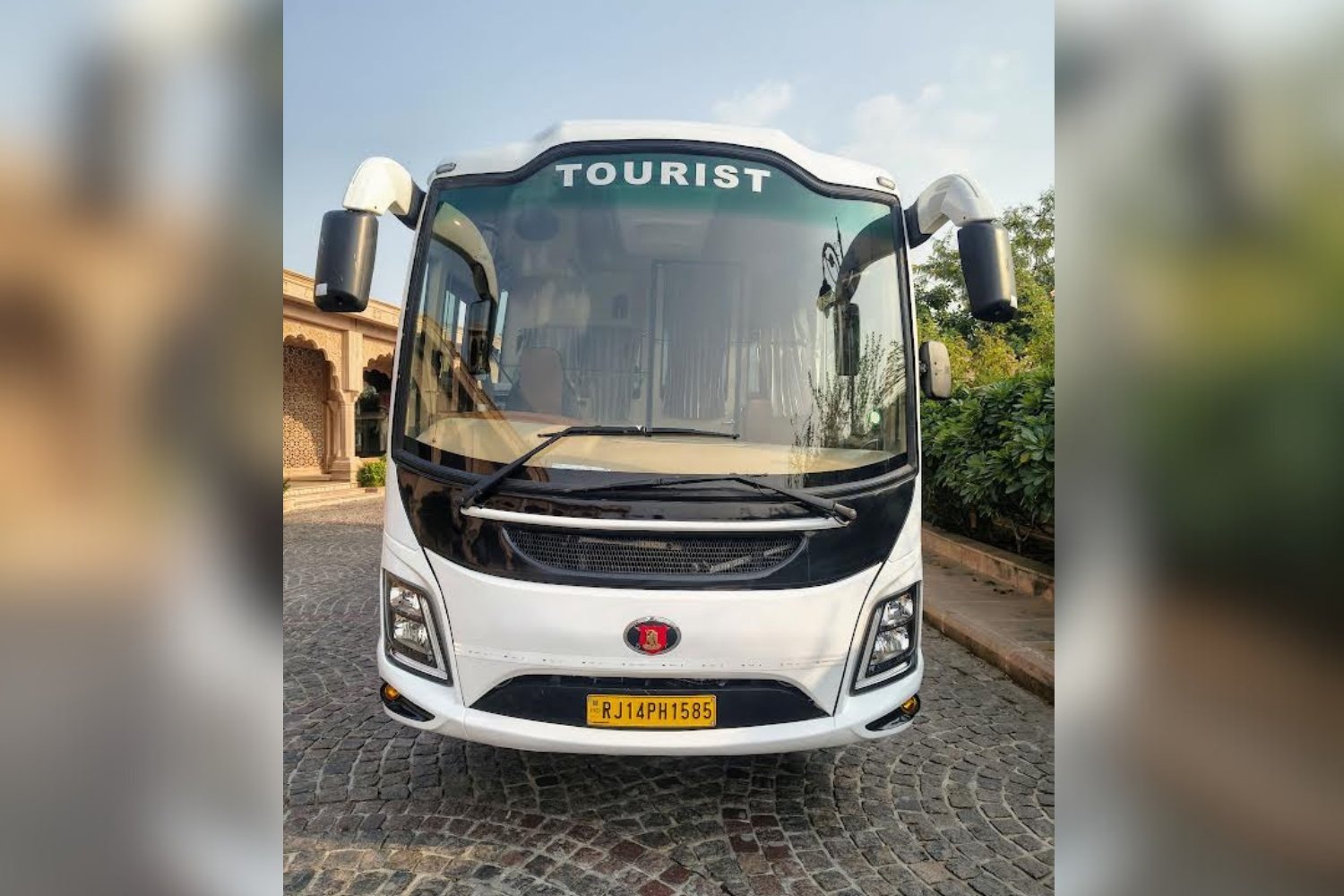 Hire Mini Coaches in India
