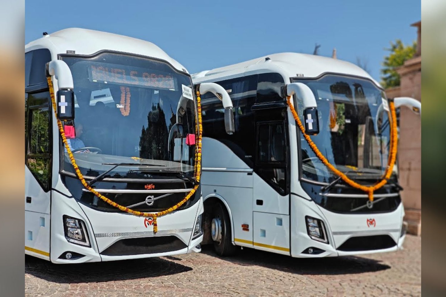 Volvo Bus on Rent in India
