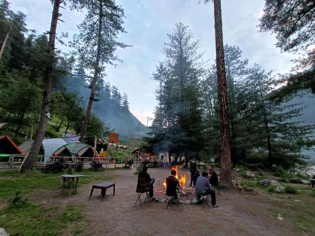 Riverside Camping