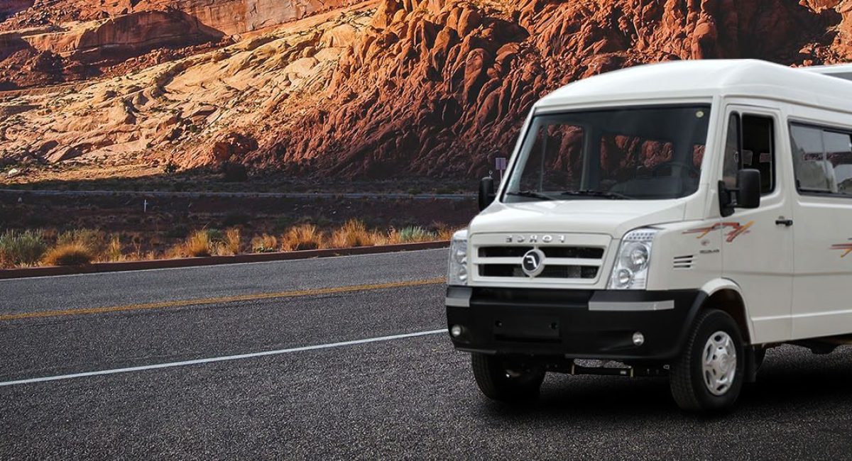 12 seater tempo traveller